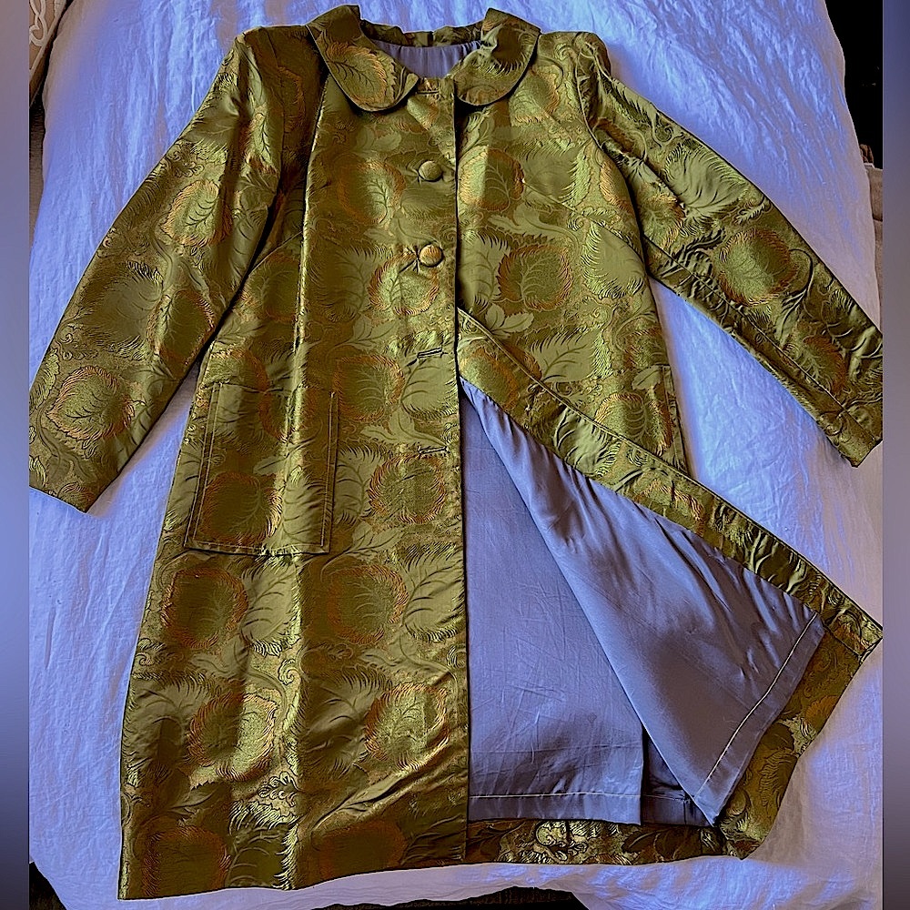 Vintage 1960s Korean silk brocade jacket in mint condition.
